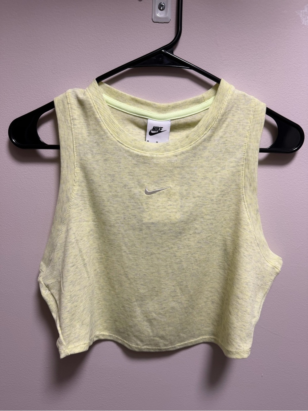 Nike Light Yellow Women's Cropped Tank Top